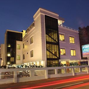 Hotel Park Residency Kozhencherry